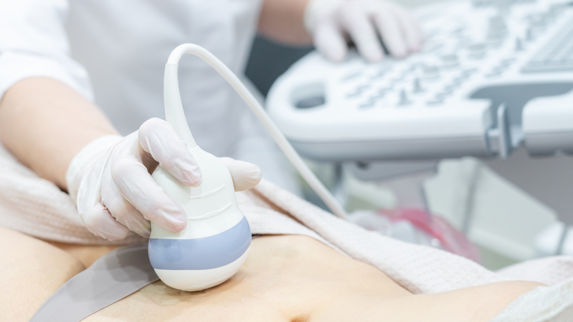 Dra. Thaline Neves esclarece quais exames de imagem são fundamentais para acompanhar a saúde do bebé durante a gestação.