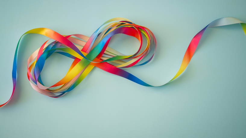 Alexandre Costa Pedrosa explica o que é ser neuroatípico e como essa condição influencia rotinas, percepções e relações no dia a dia.