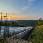A inteligência artificial está redesenhando a engenharia de dutos da Liderroll com mais precisão e eficiência. Paulo Roberto Gomes Fernandes explica como a tecnologia aprimora processos.